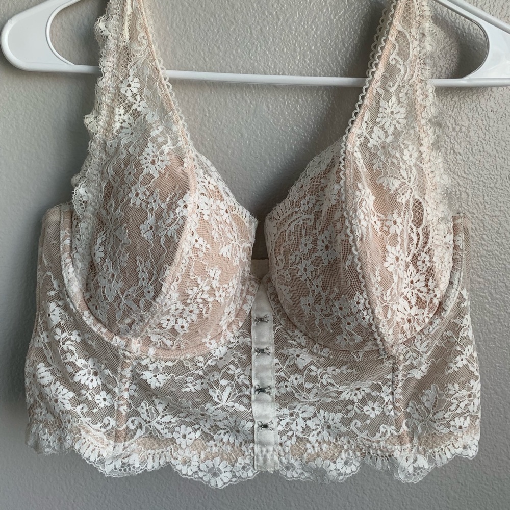 Victoria’s Secret Bra 38D